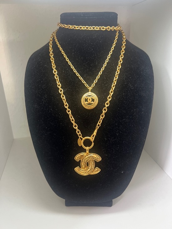 CHANEL Jewelry - CHANEL 24kgp CC Pendant Chain Necklace